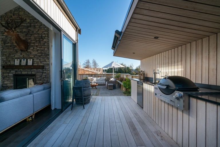 Photo of property in 75a Rokino Road, Hilltop, Taupo, 3330