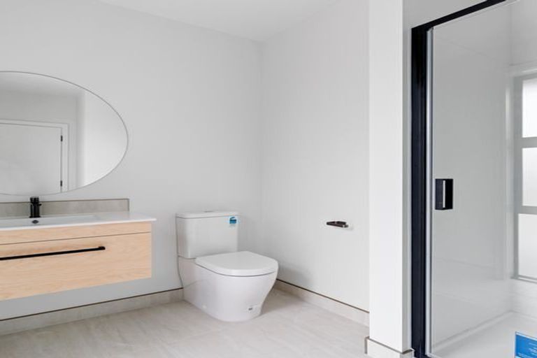 Photo of property in 2/67 Saint Andrews Terrace, Saint Andrews, Hamilton, 3200