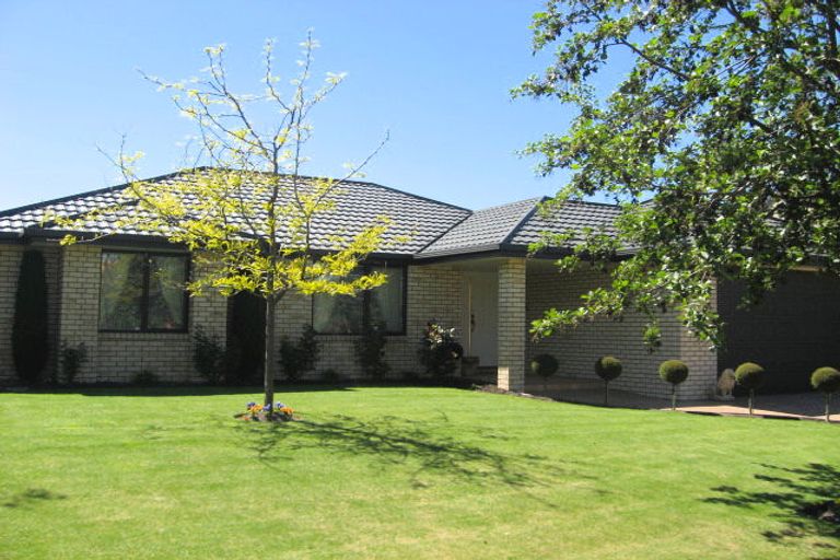 Photo of property in 10 Sharnbrook Lane, Casebrook, Christchurch, 8051