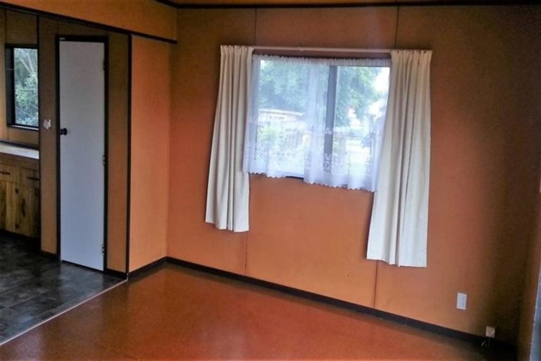 Photo of property in 32 Brentford Place, Manurewa, Auckland, 2102