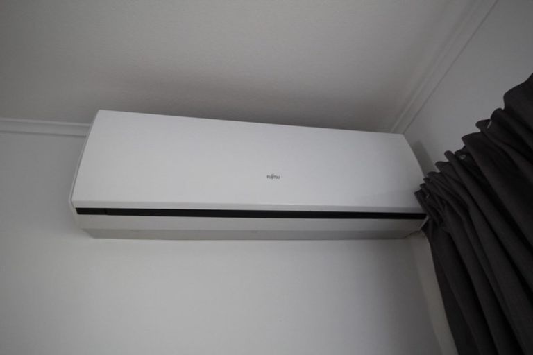 Photo of property in 11-11a Pascal Street, Palmerston North, 4410