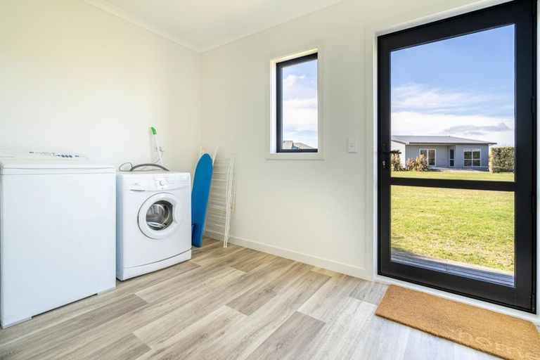 Photo of property in 17 Cunaris Way, Te Anau, 9600