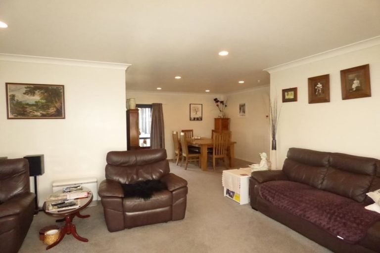 Photo of property in 14 Loveridge Place, Morrinsville, 3300