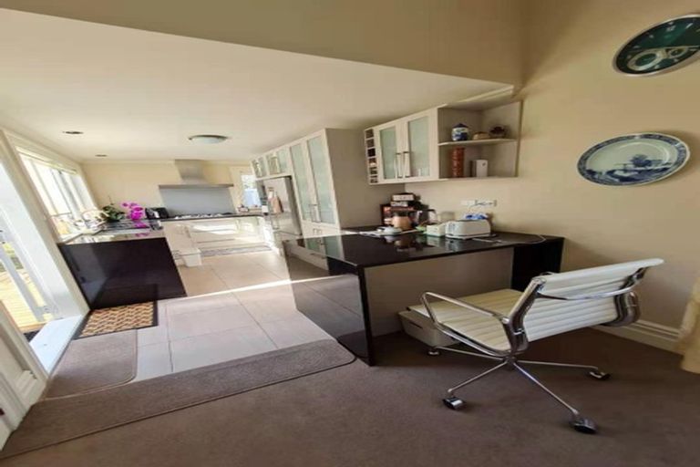 Photo of property in 49 Prospect Terrace, Mount Eden, Auckland, 1024