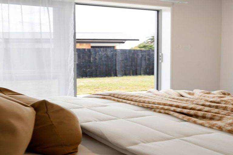 Photo of property in 2/7 Rutherford Street, Chedworth, Hamilton, 3210