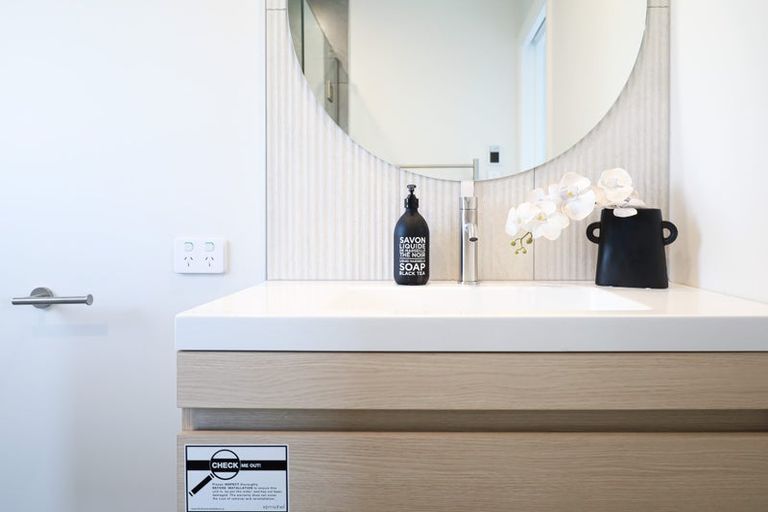 Photo of property in 3 Mangatainoka Lane, Awapuni, Palmerston North, 4412