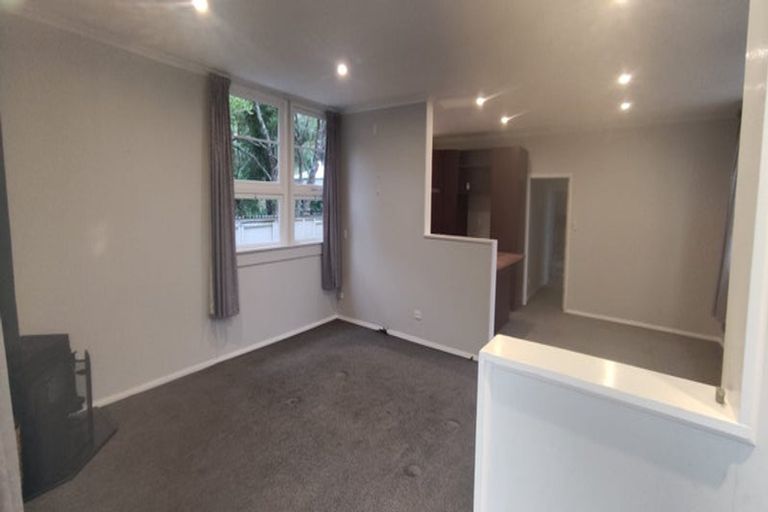 Photo of property in 44 Tawhai Street, Stokes Valley, Lower Hutt, 5019