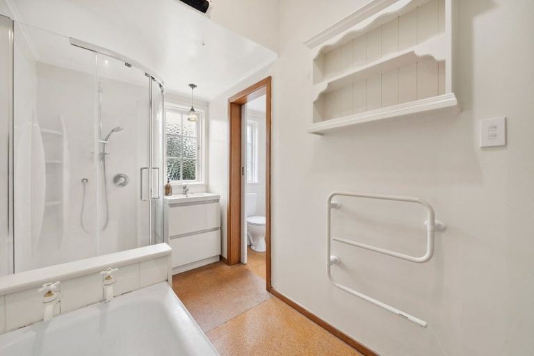 Photo of property in 1 Hathaway Avenue, Karori, Wellington, 6012