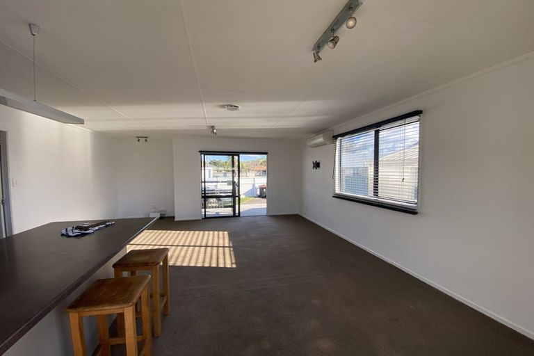 Photo of property in 25b Doncaster Drive, Papamoa Beach, Papamoa, 3118