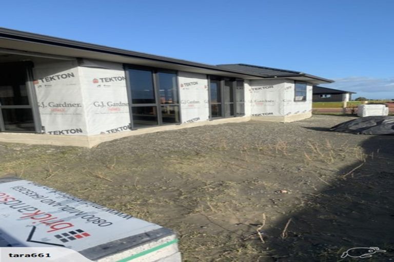 Photo of property in 26 Magnolia Crescent, Tawhero, Whanganui, 4501