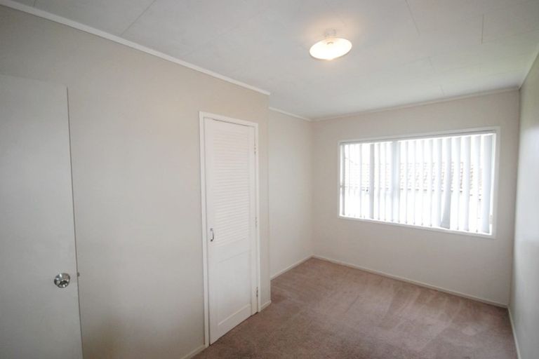 Photo of property in 149 Universal Drive, Henderson, Auckland, 0610