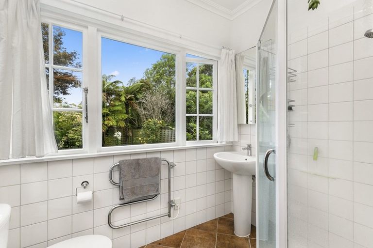 Photo of property in 38 Cashmere Avenue, Khandallah, Wellington, 6035