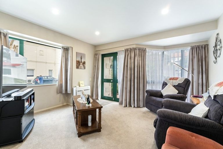 Photo of property in 4/70 Reed Street, Oamaru, 9400