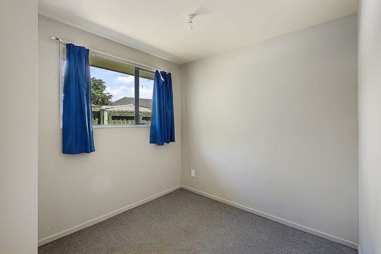 Photo of property in 6a Bellbrook Crescent, Shirley, Christchurch, 8013