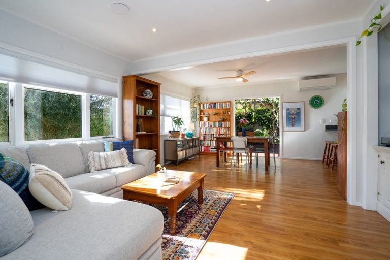 Photo of property in 49 Princes Street, Cambridge, 3434