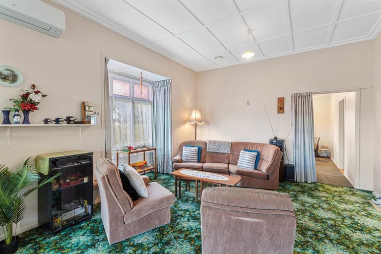 Photo of property in 2 Longfellow Street, Te Aroha, 3320