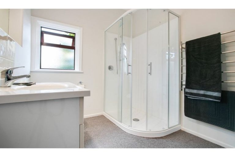 Photo of property in 8 Anzac Avenue, Onekawa, Napier, 4110