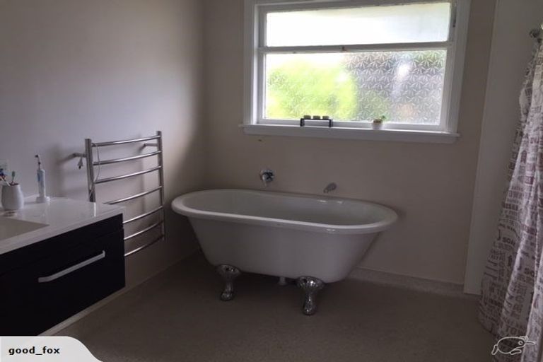 Photo of property in 41a Francis Road, Paraparaumu Beach, Paraparaumu, 5032