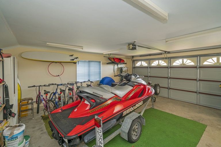 Photo of property in 344 Waterways Parade, Pauanui, Hikuai, 3579