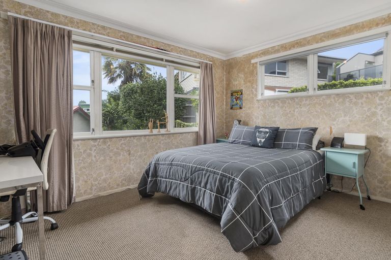 Photo of property in 122 Vale Street, Otumoetai, Tauranga, 3110