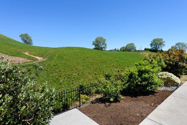 Photo of property in 44 Falcon Drive, Welcome Bay, Tauranga, 3112