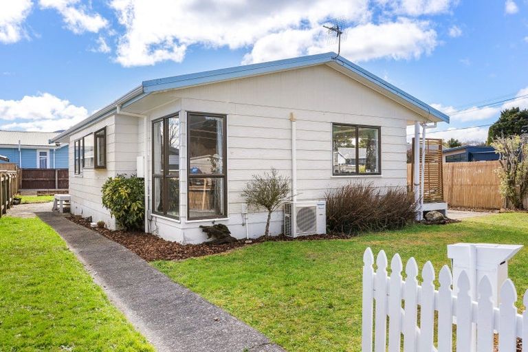 Photo of property in 10 Maclean Street, Wallaceville, Upper Hutt, 5018