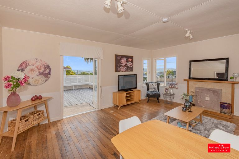 Photo of property in 20 Montgomery Avenue, Onerahi, Whangarei, 0110