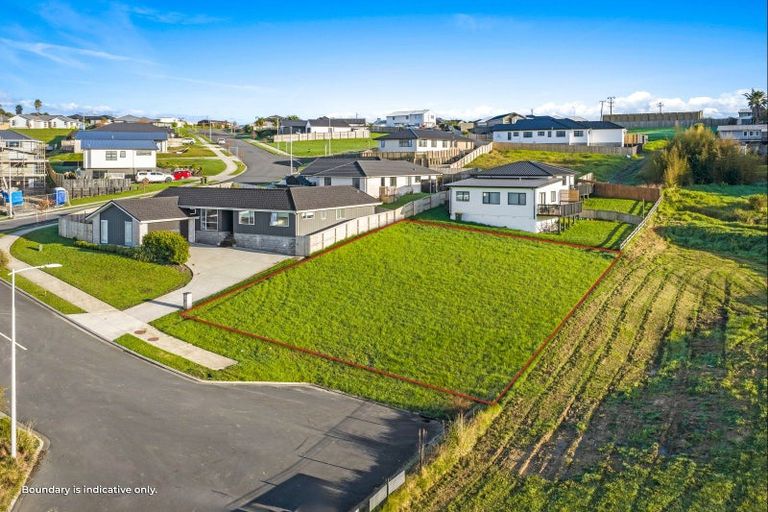 Photo of property in 3 Komarohi Road, Snells Beach, 0920
