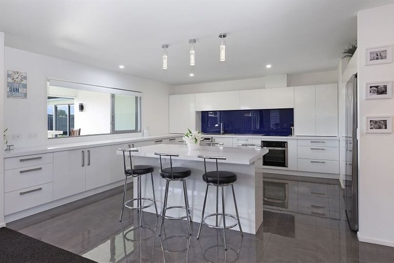 Photo of property in 66 Bronco Drive, Aidanfield, Christchurch, 8025