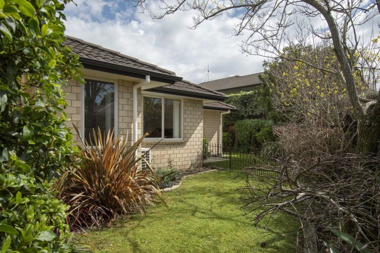 Photo of property in 27 Galloway Crescent, Pyes Pa, Tauranga, 3112
