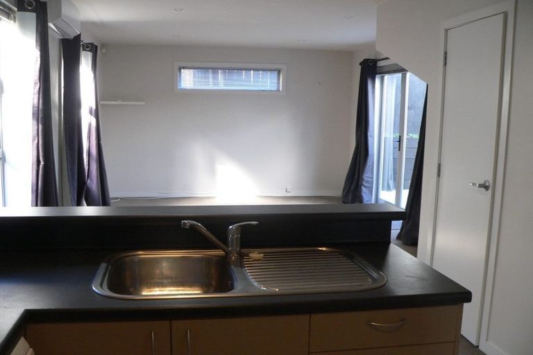 Photo of property in 18 Franklyn Road, Tawa, Wellington, 5028