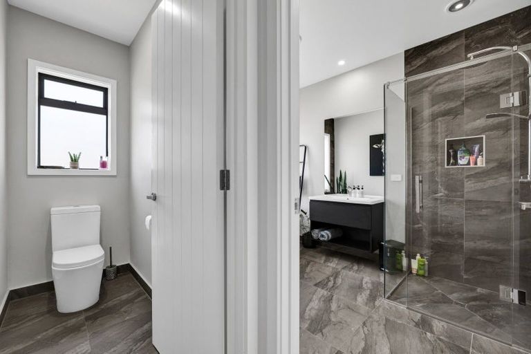 Photo of property in 17 Honeyfield Drive, Whalers Gate, New Plymouth, 4310