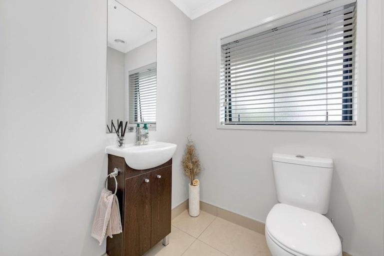 Photo of property in 36 Columbia Crescent, Beachlands, Auckland, 2018