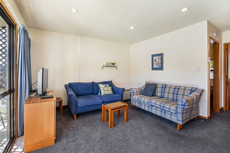 Photo of property in 6 Rutland Street, Picton, 7220