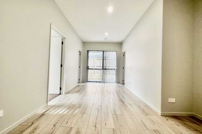 Photo of property in 60 Castlebane Drive, Flat Bush, Auckland, 2019