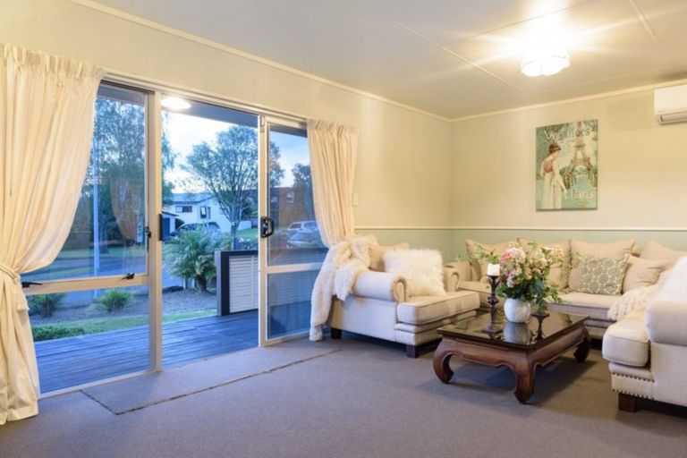 Photo of property in 31 Dunton Drive, Welcome Bay, Tauranga, 3112