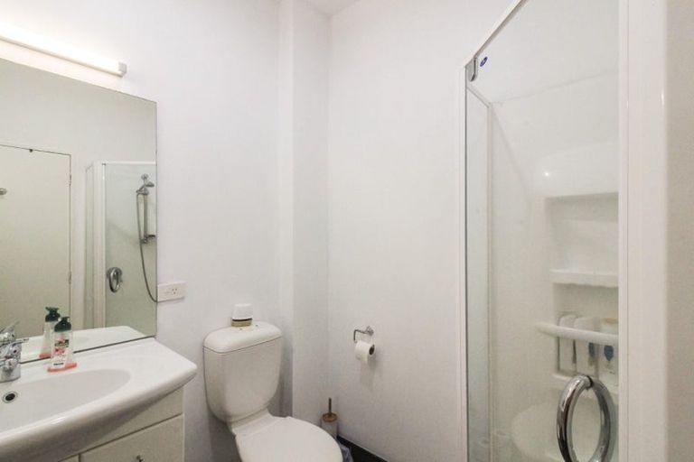 Photo of property in City Lodge, 604/115 Vivian Street, Te Aro, Wellington, 6011