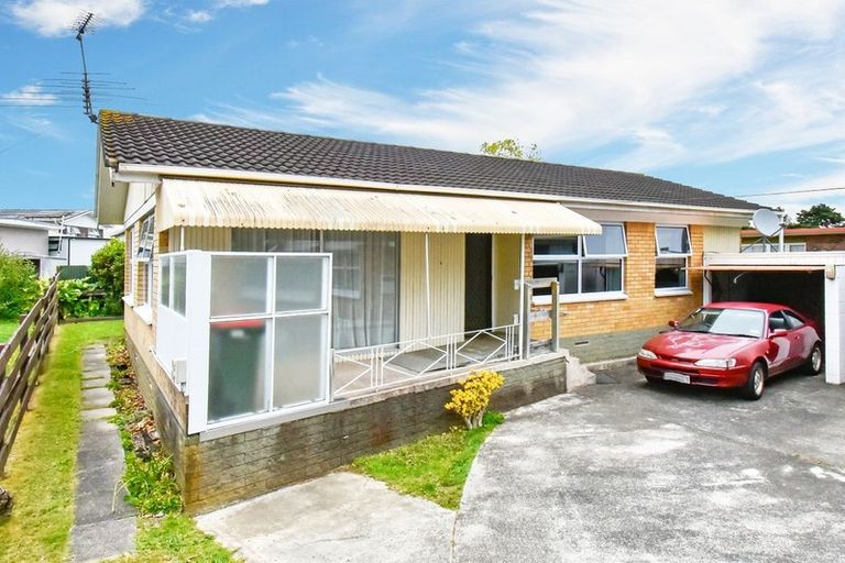 Photo of property in 2/4 Lupton Road, Manurewa, Auckland, 2102