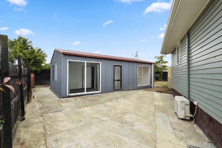 Photo of property in 65 Wordsworth Road, Manurewa, Auckland, 2102