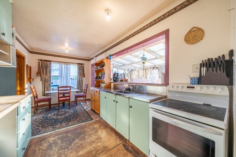 Photo of property in 52 Longfellow Street, Trentham, Upper Hutt, 5018