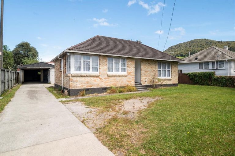 Photo of property in 12 Brookland Road, Western Heights, Rotorua, 3015