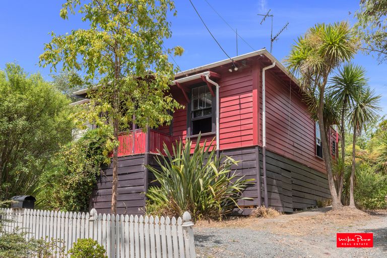 Photo of property in 4 Railway Terrace, Morningside, Whangarei, 0110