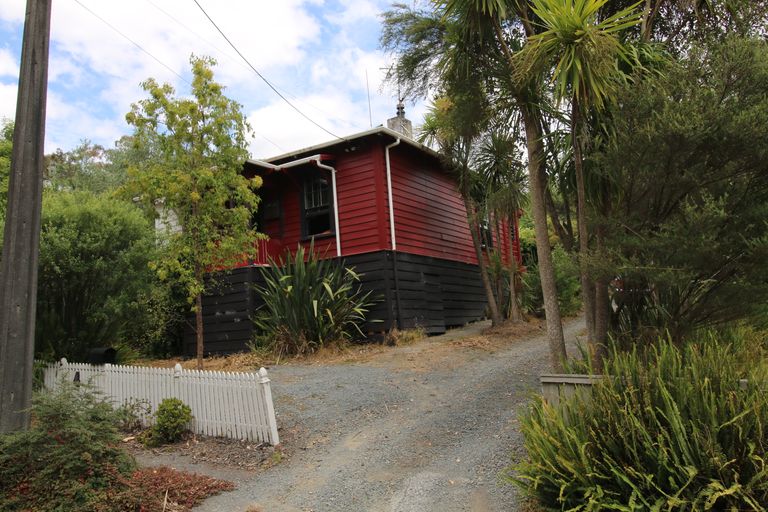 Photo of property in 4 Railway Terrace, Morningside, Whangarei, 0110