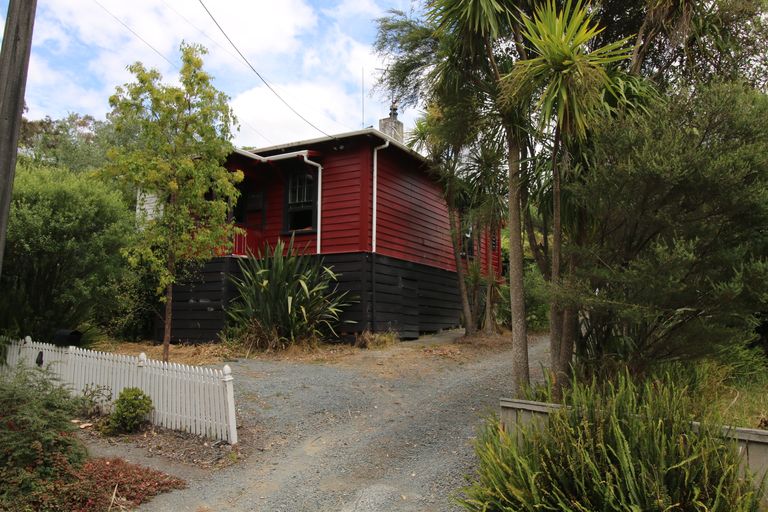 Photo of property in 4 Railway Terrace, Morningside, Whangarei, 0110
