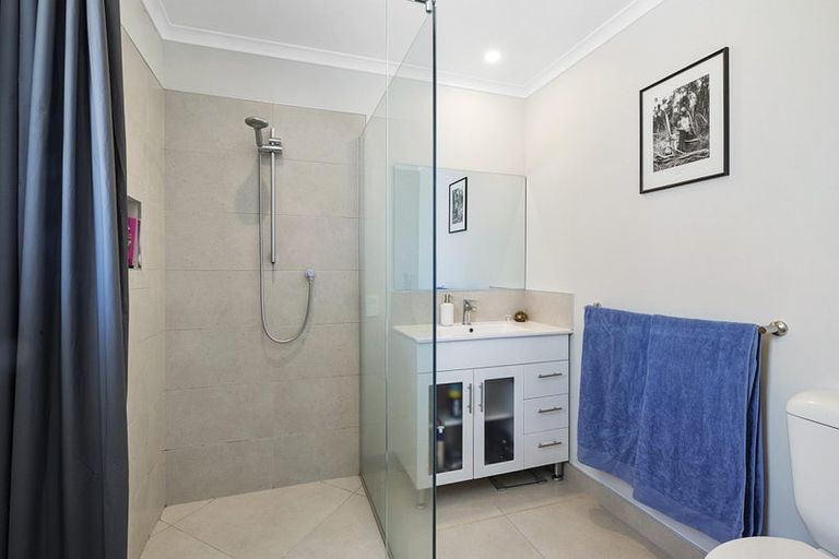 Photo of property in 48 Magnolia Drive, Westown, New Plymouth, 4310