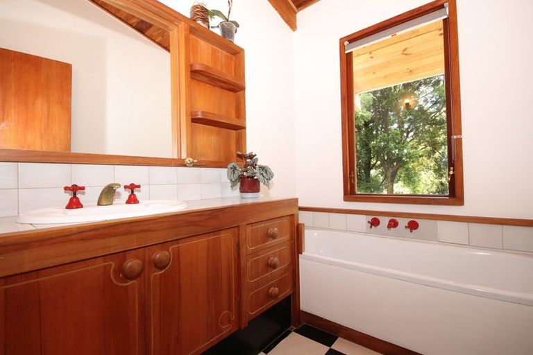 Photo of property in 64 Marama Avenue South, Otatara, Invercargill, 9879