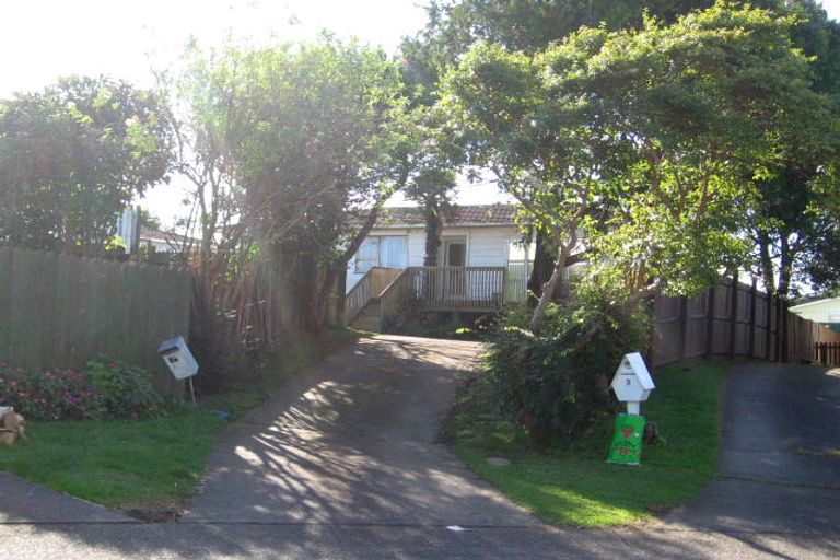Photo of property in 5b Sena Place, Clover Park, Auckland, 2019