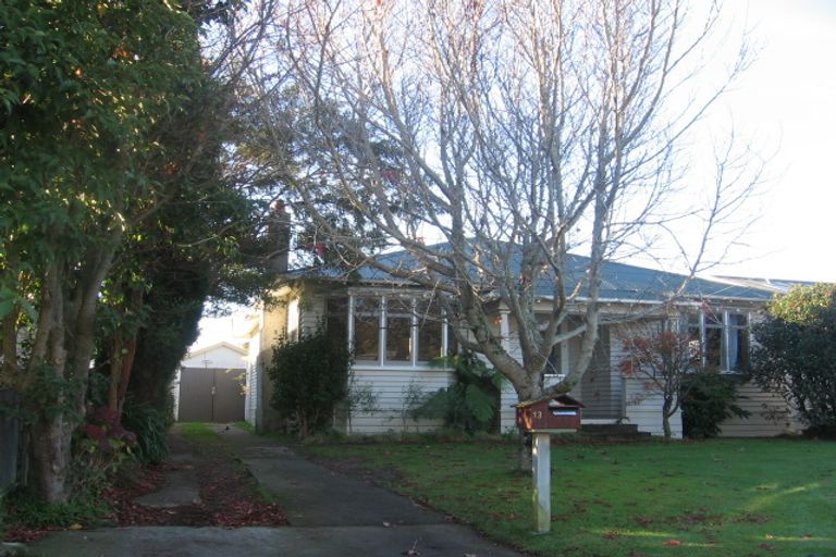 Photo of property in 13 Burnside Street, Waterloo, Lower Hutt, 5011