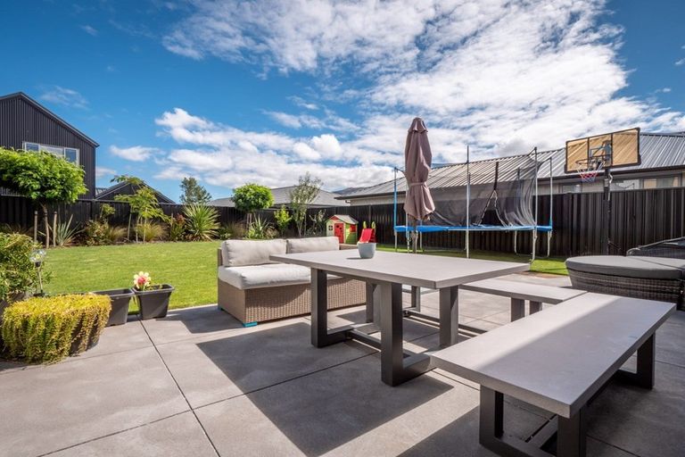 Photo of property in 19 Cumberland Road, Lower Shotover, Queenstown, 9304