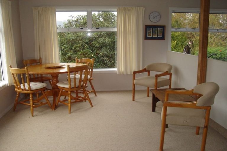 Photo of property in 32 Kiwi Road, Raumati Beach, Paraparaumu, 5032
